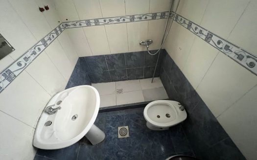 Bvar B y Ordoñez y Canstatt